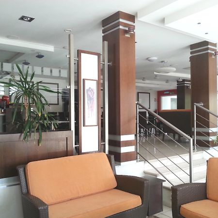 Marion Hotel Polis Exterior foto